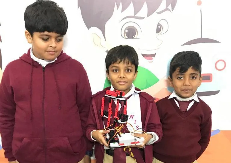 Primary students presenting a practical technology project
